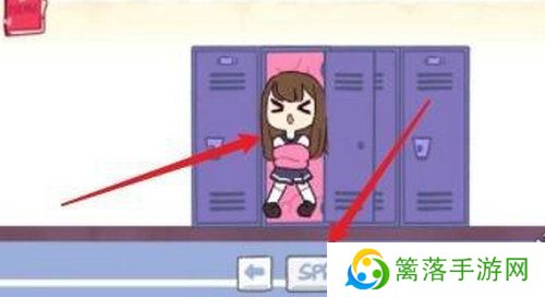 女子学校储物柜中文